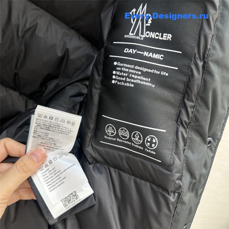 Moncler Black Grenoble Tongass Down Field Vest