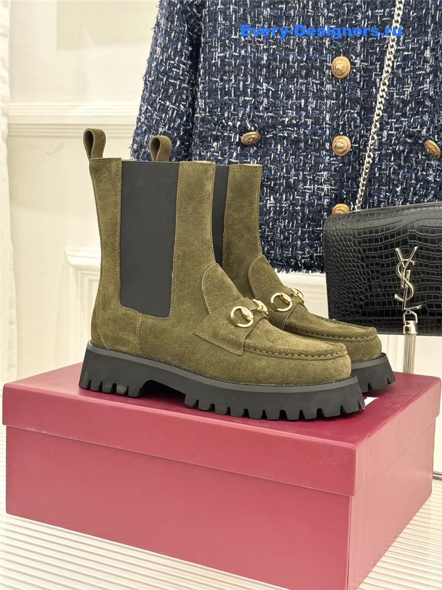 Gvc*1 green horsebit suede ankle boots