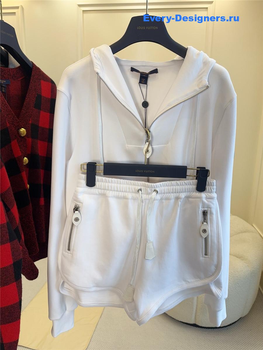 l0vis Vvtt0n accent hoodie with shorts tracksuit