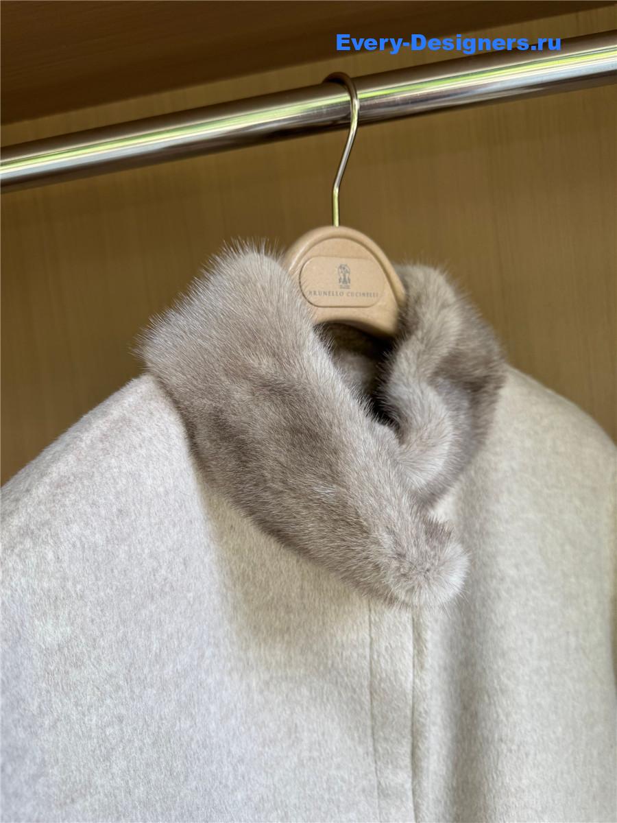 L0r0 P1ana grey mink collar cashmere coat