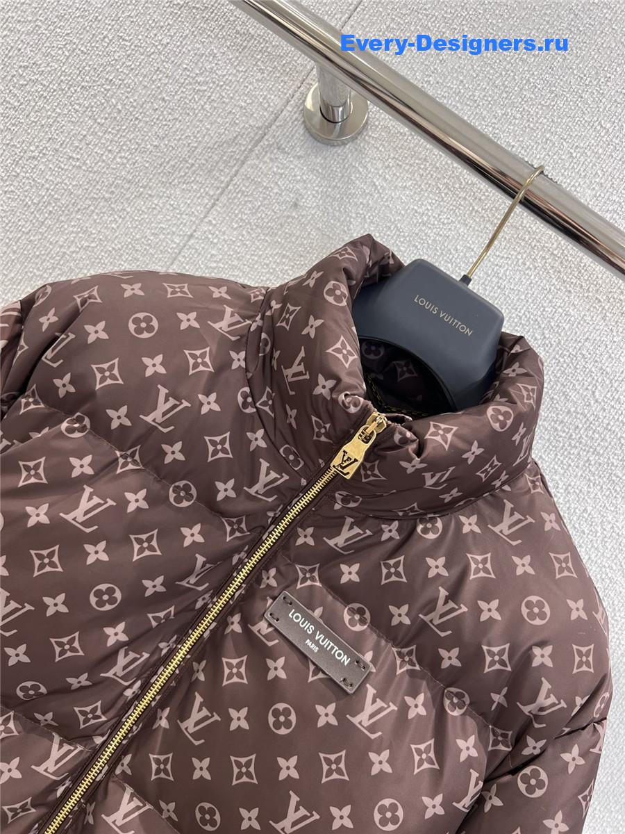 l0vis Vvtt0n monogram print down jacket