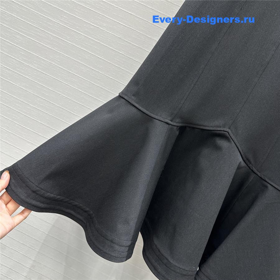 F**di black wool dress