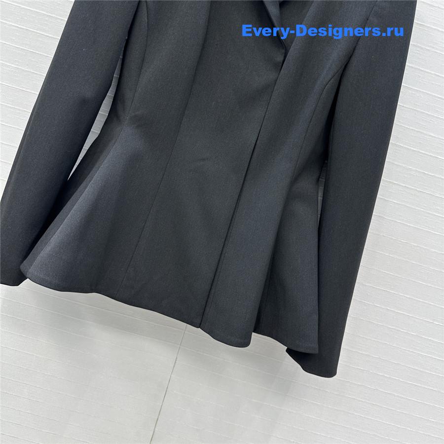 F**di black wool blazer