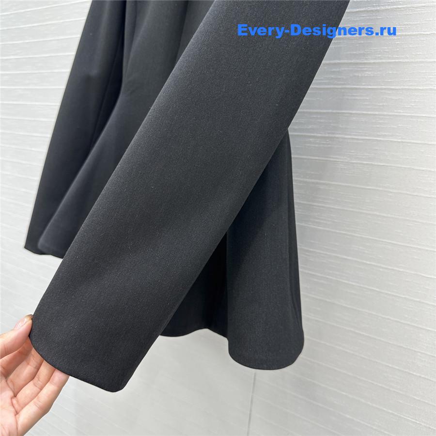 F**di black wool blazer