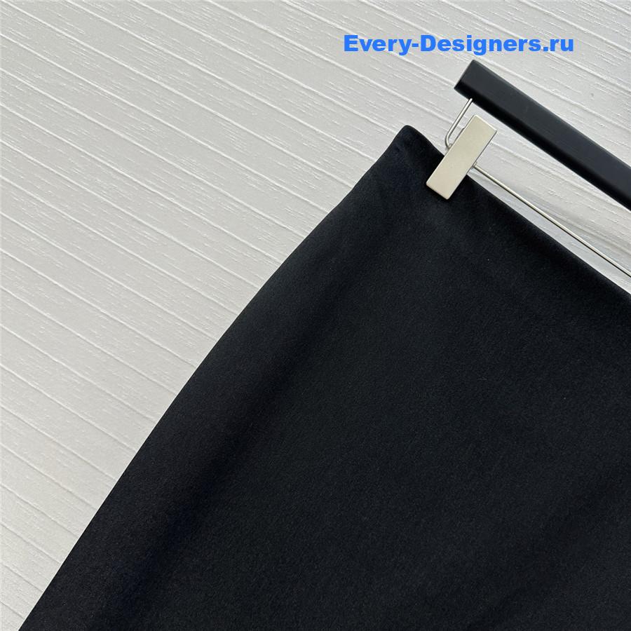 F**di black ruffled midi skirt