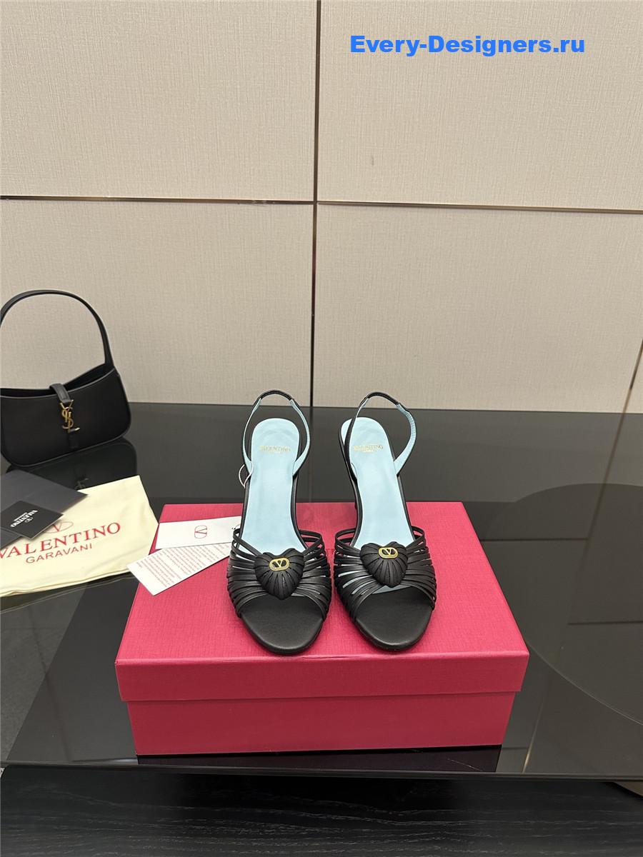 Va1e*ntin0 garavani 85mm black royal sandals