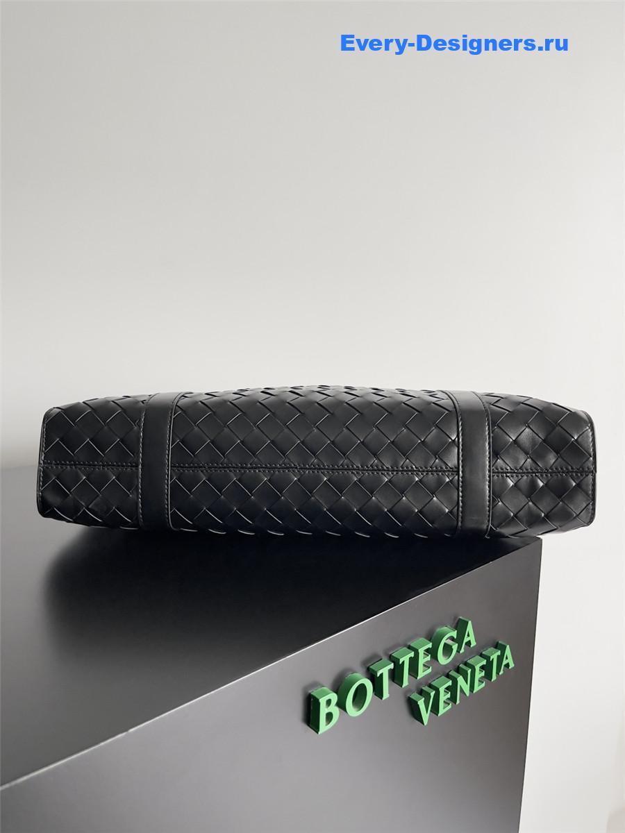 b0tt*ga Ven*ta intrecciato black leather flap briefcase