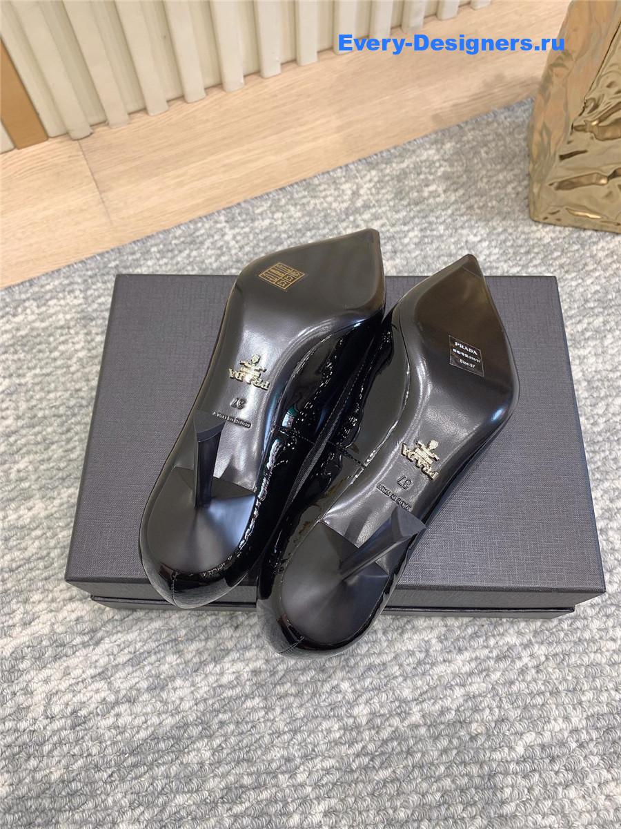 Pra*a black logo-plaque pointed-toe pumps