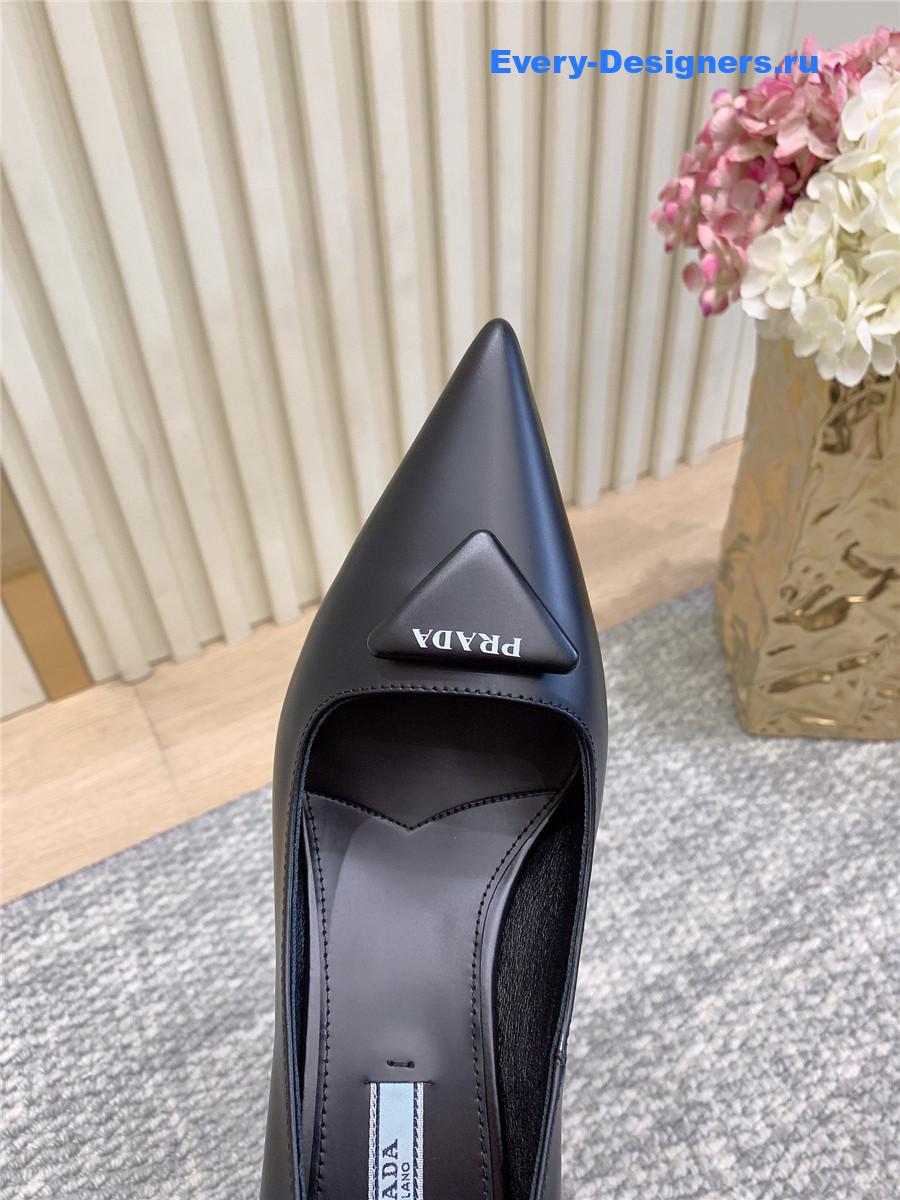 Pra*a black logo-plaque pointed-toe pumps