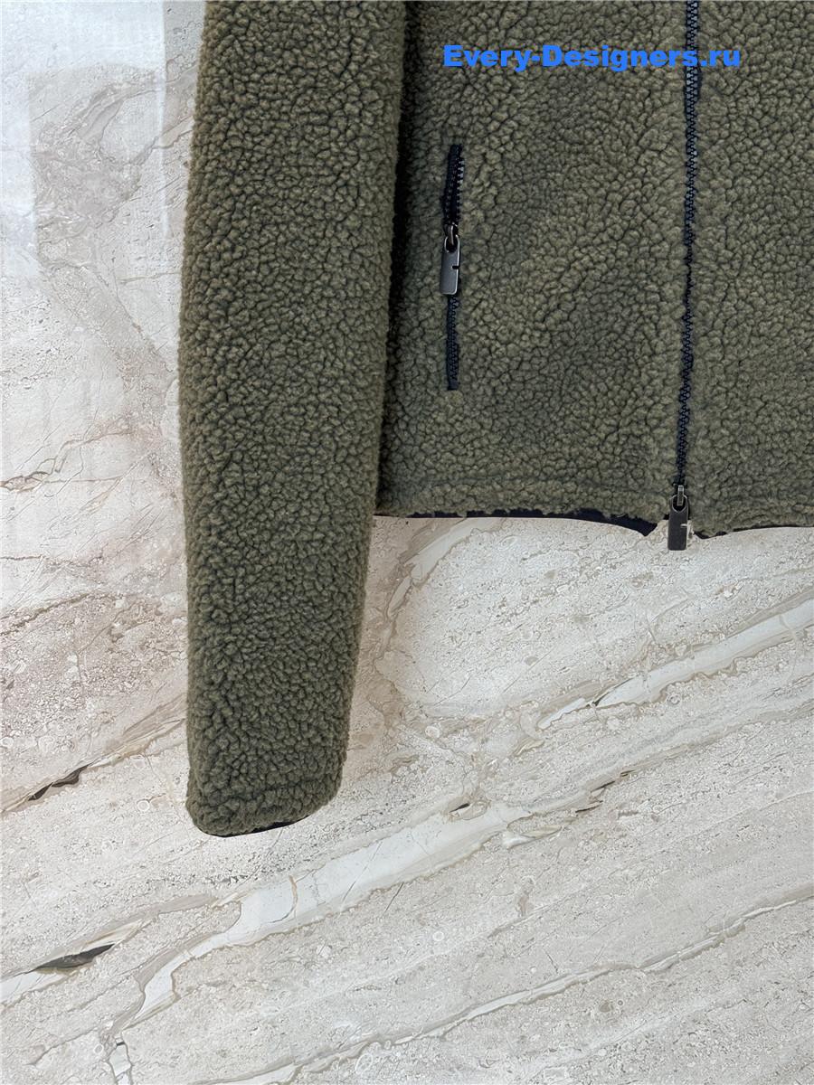 Bv*b*rry green taupe cropped fleece jacket