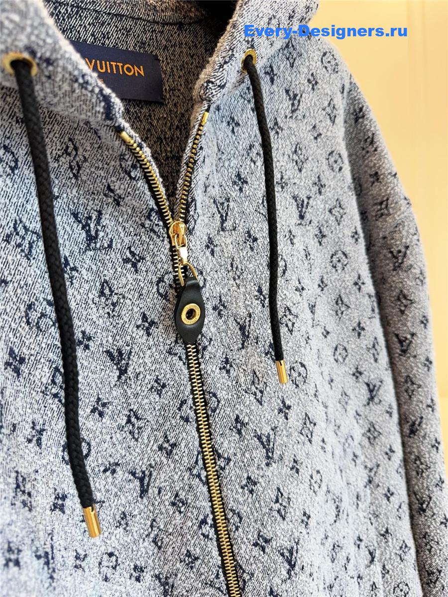 l0vis Vvtt0n monogram bouclé hoodie