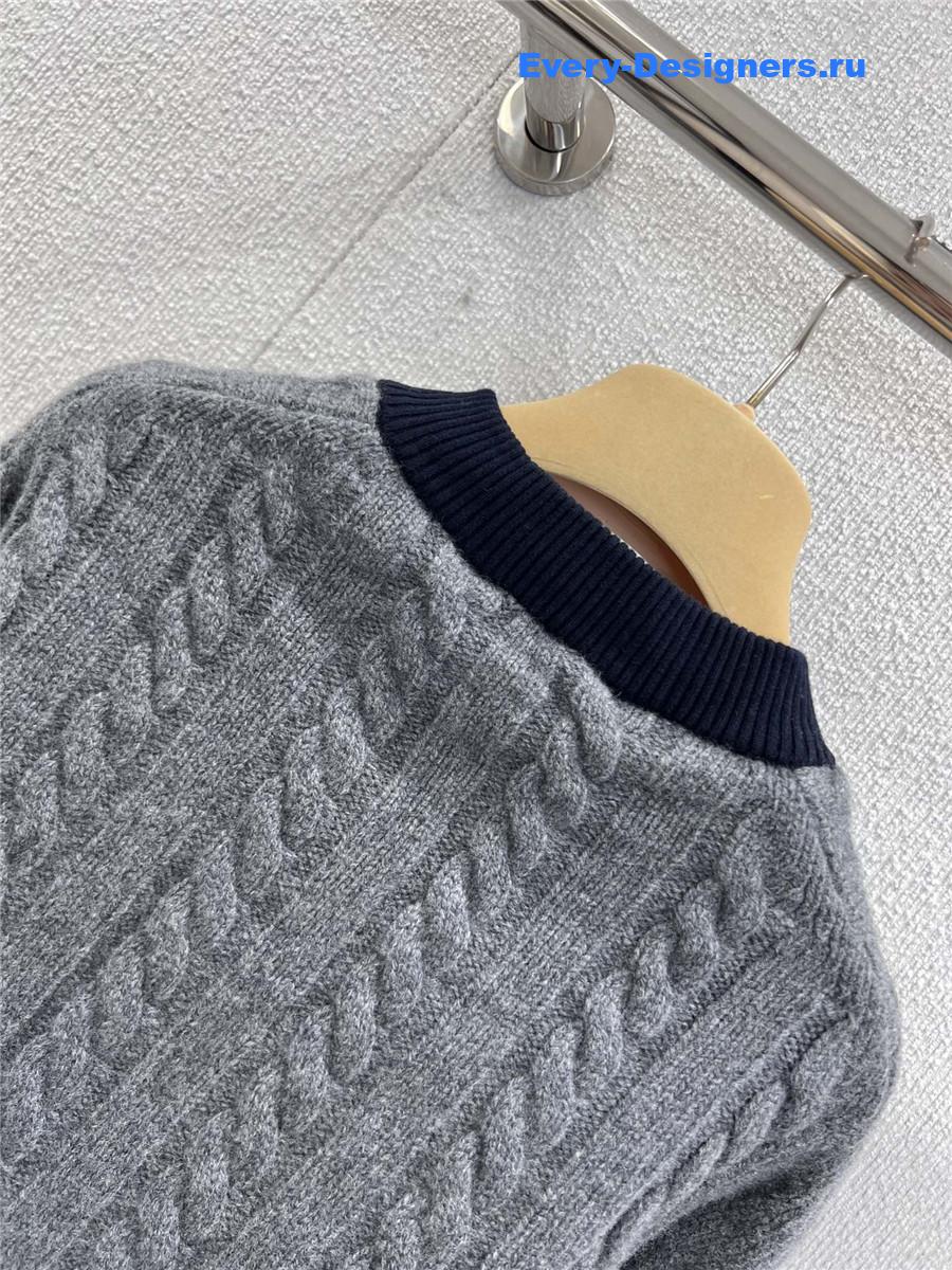 Miu Miu Chunky V-Neck Cropped Sweater