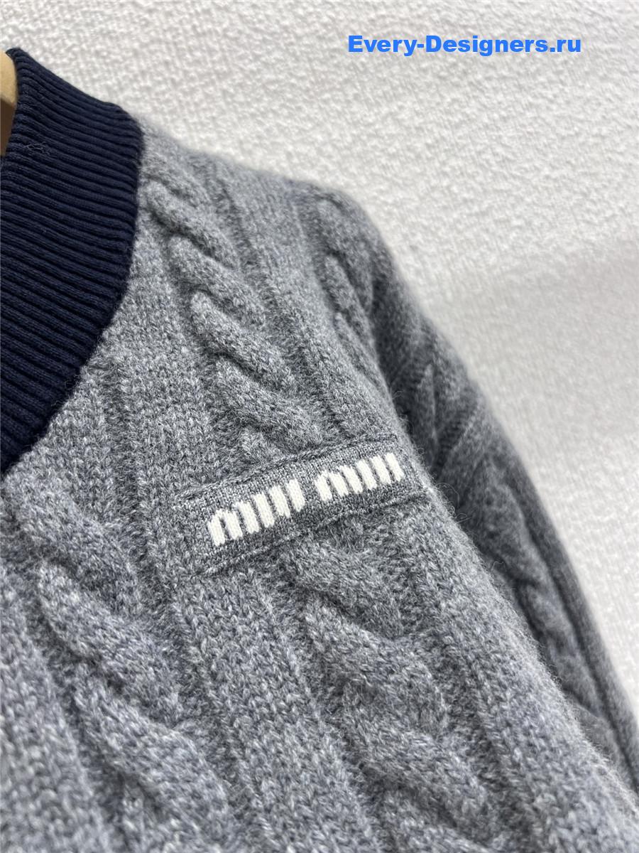 Miu Miu Chunky V-Neck Cropped Sweater