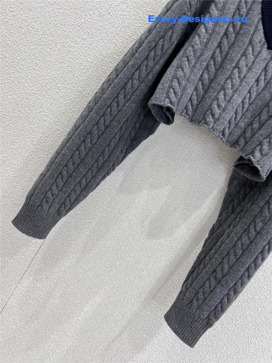 Miu Miu Chunky V-Neck Cropped Sweater