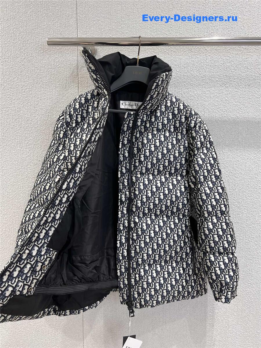 D10r oblique jacquard down jacket