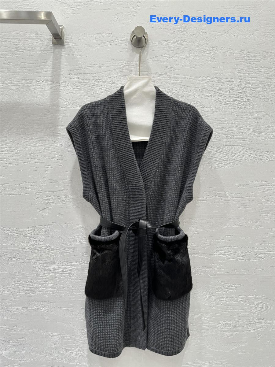 L0r0 P1ana dark grey mink knit vest