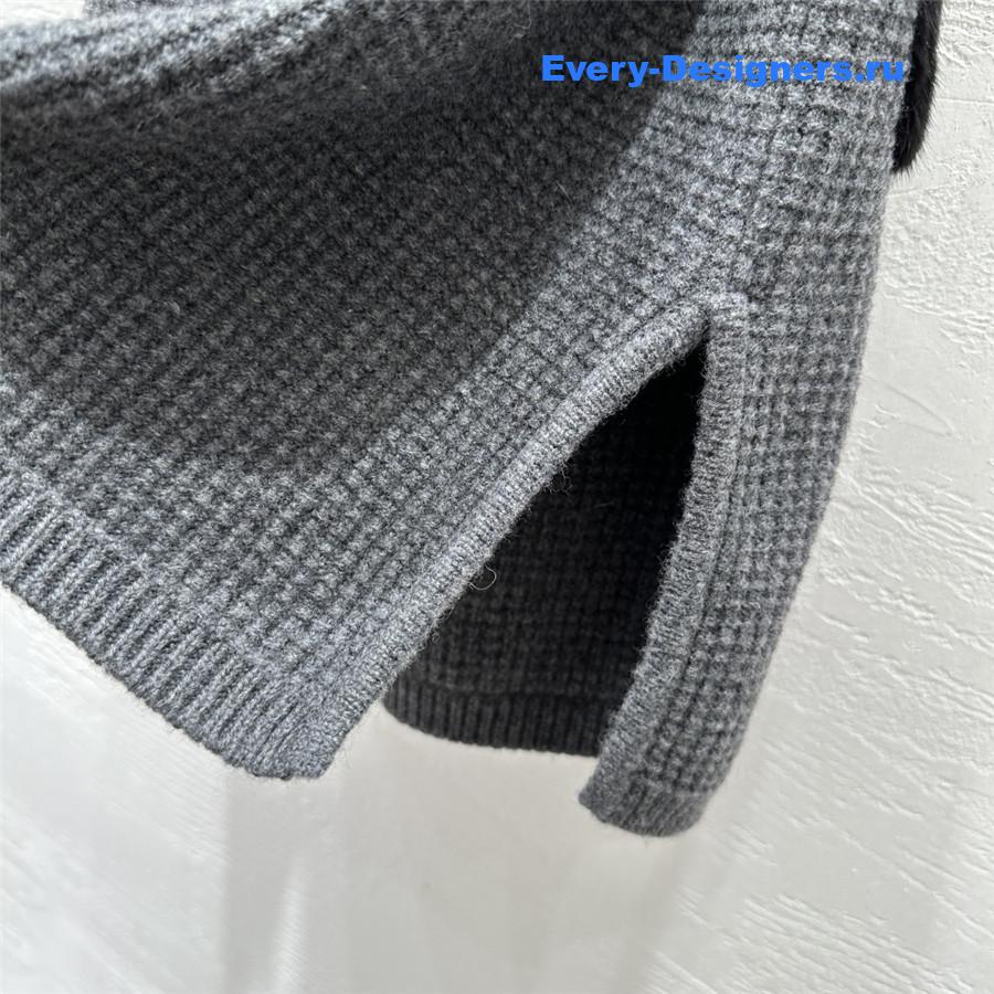 L0r0 P1ana dark grey mink knit vest