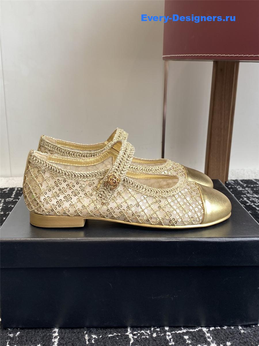 Ch**el gold sequin mary jane flats