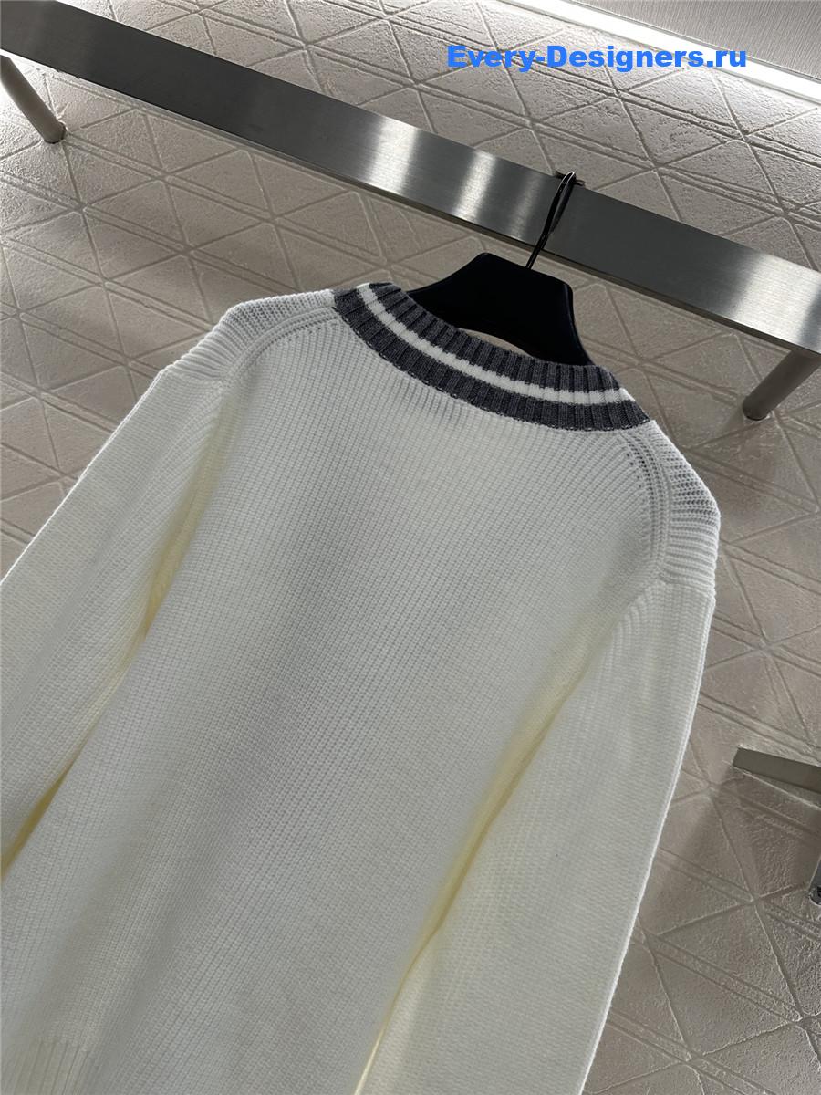 Miu Miu White Ribbed Knit V-neck Cardigan