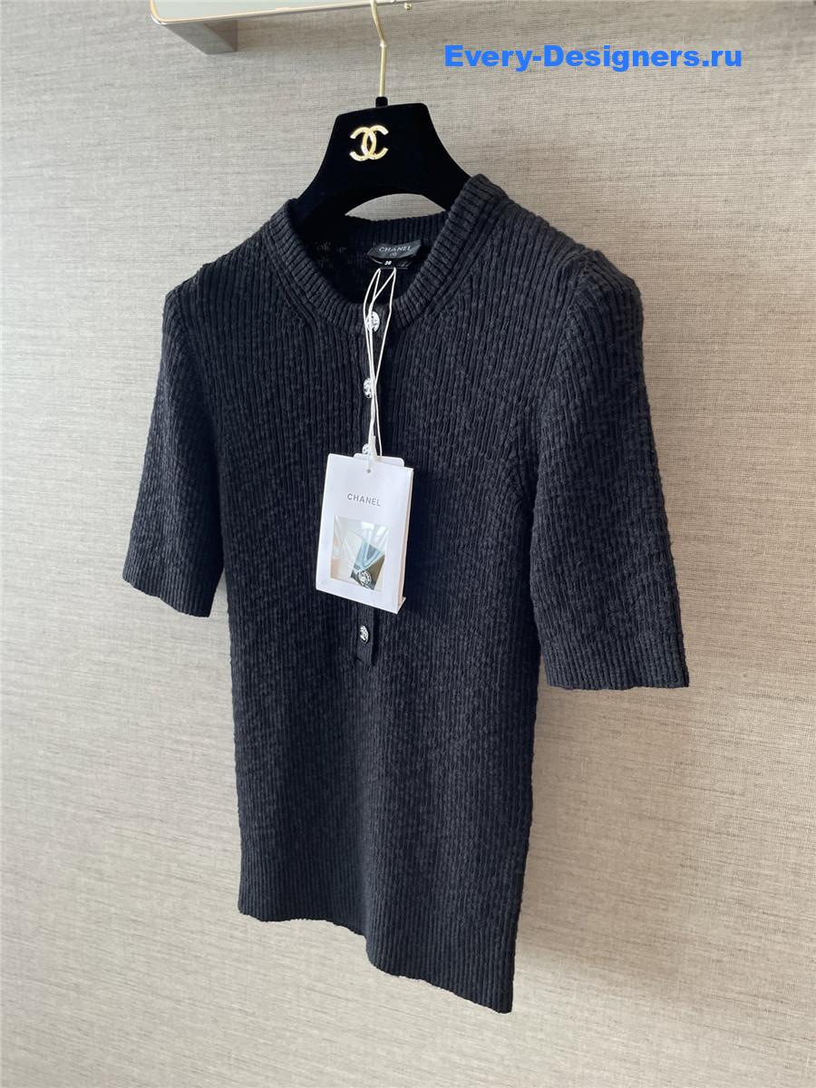 Ch**el coco beach black short sleeve