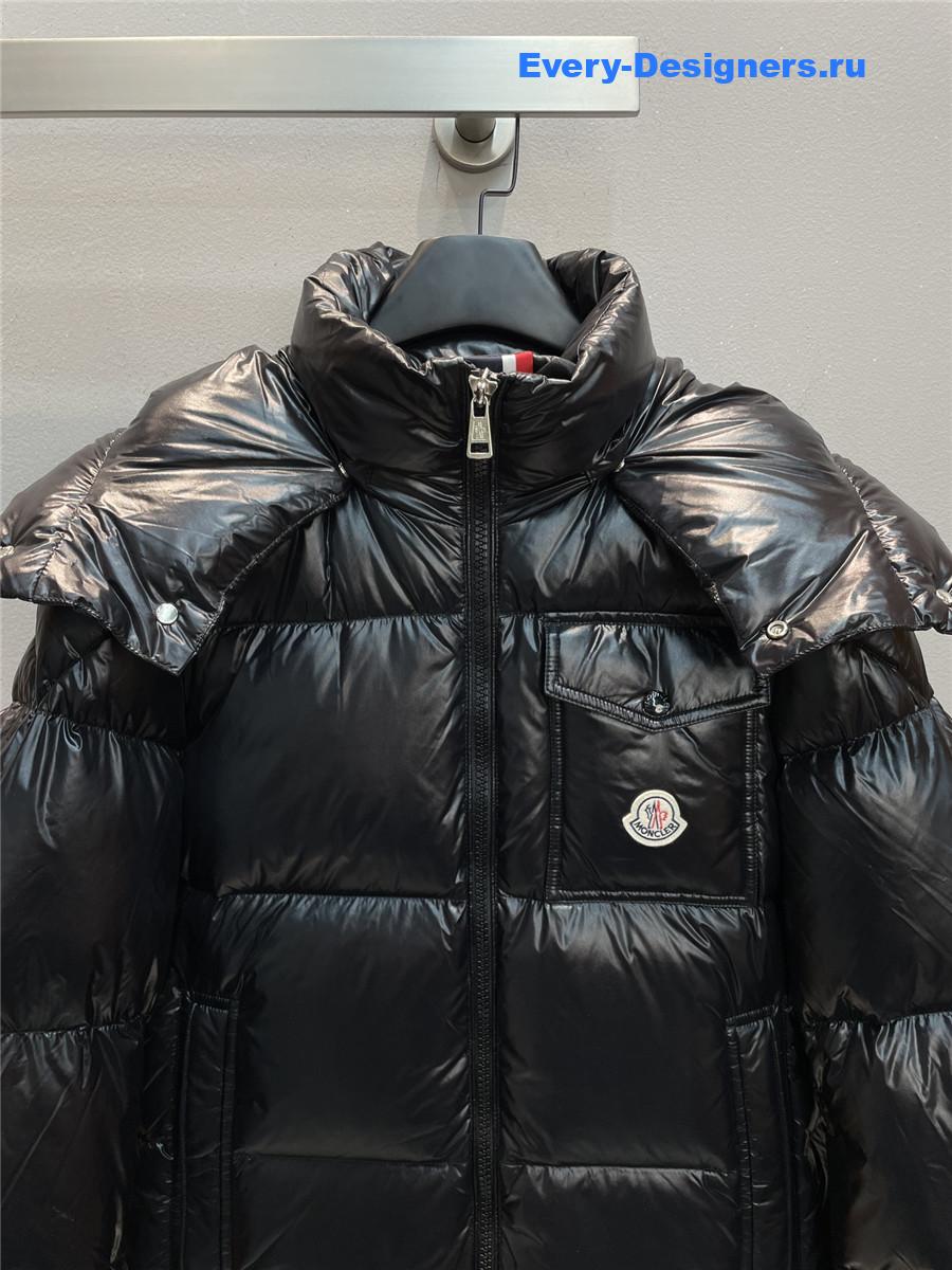 Moncler Black Parana Hooded Short Down Jacket