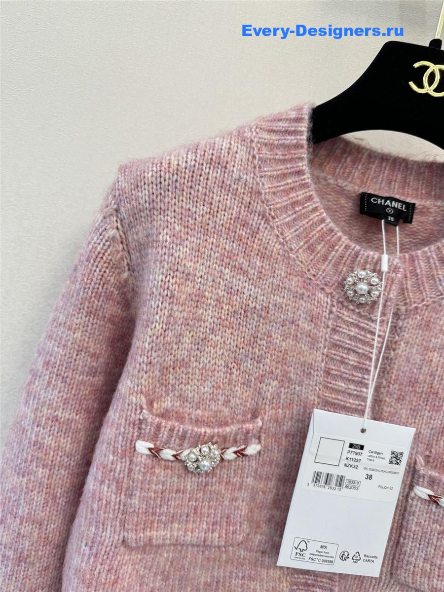Ch**el pink crew neck sweater
