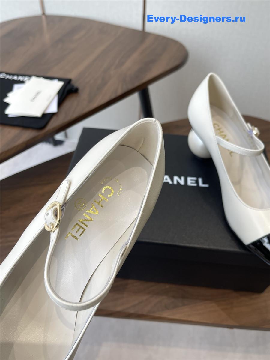 Ch**el white mary jane toe large white pearl sandal