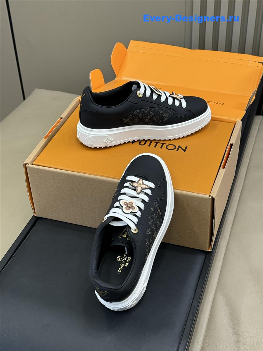 l0vis Vvtt0n black time out engraved sneakers