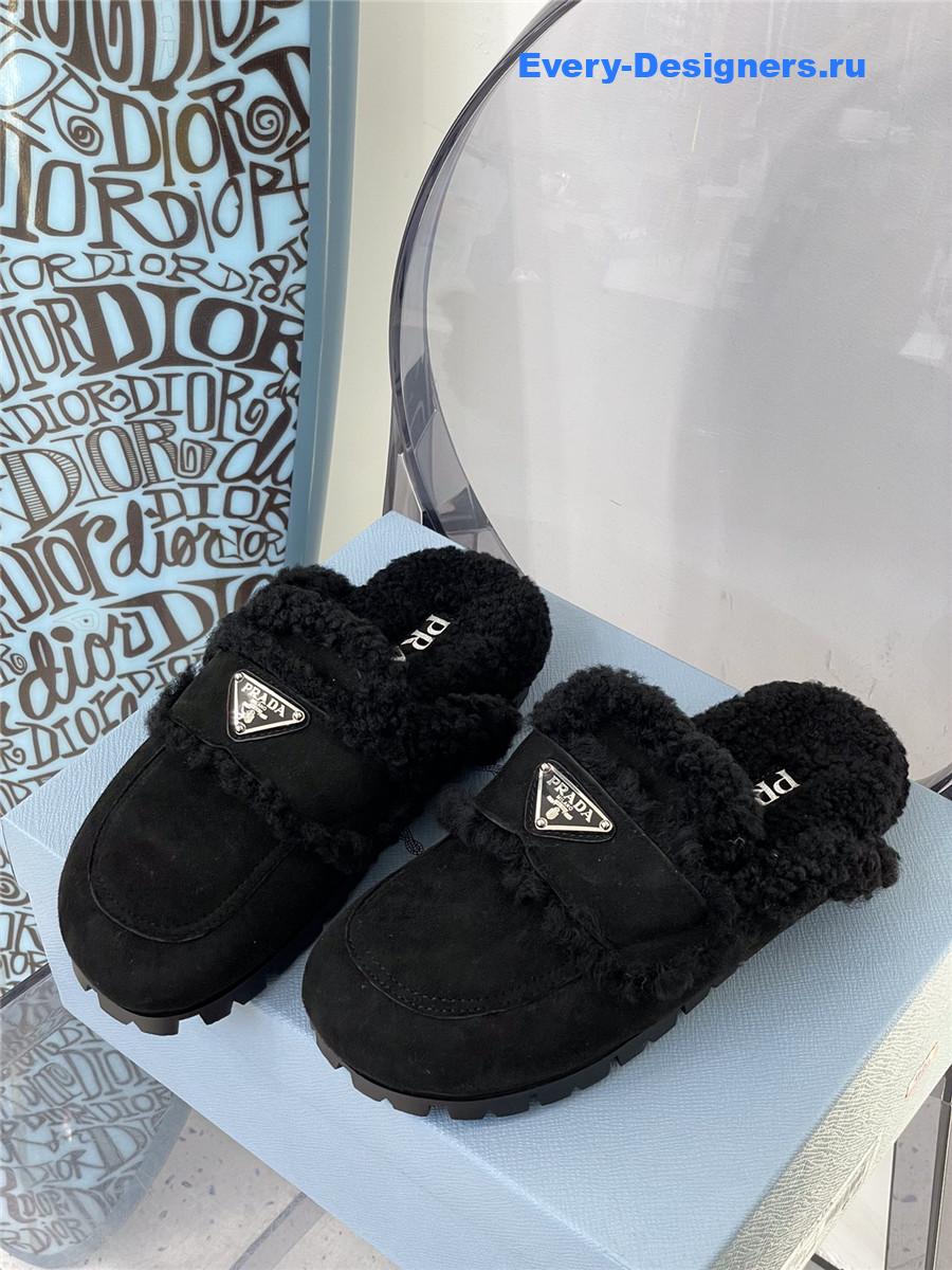 Pra*a black flat shearling fur-lined mules