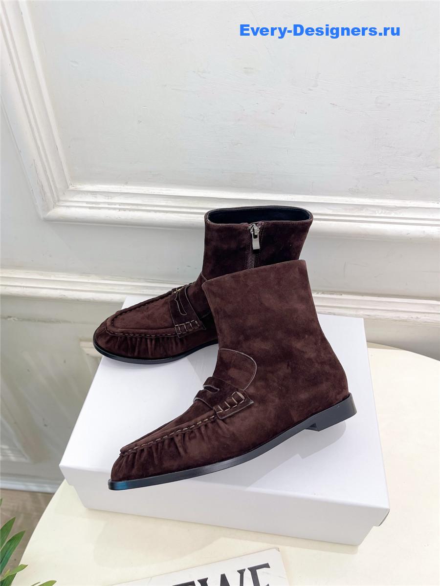 Sa1nt Lau*nt dark brown suede ankle boots
