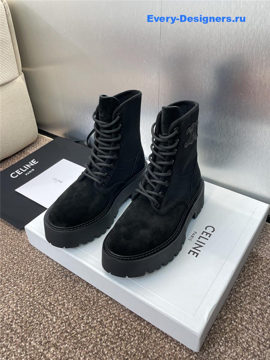 Ce1i*e black bulky laced up boot