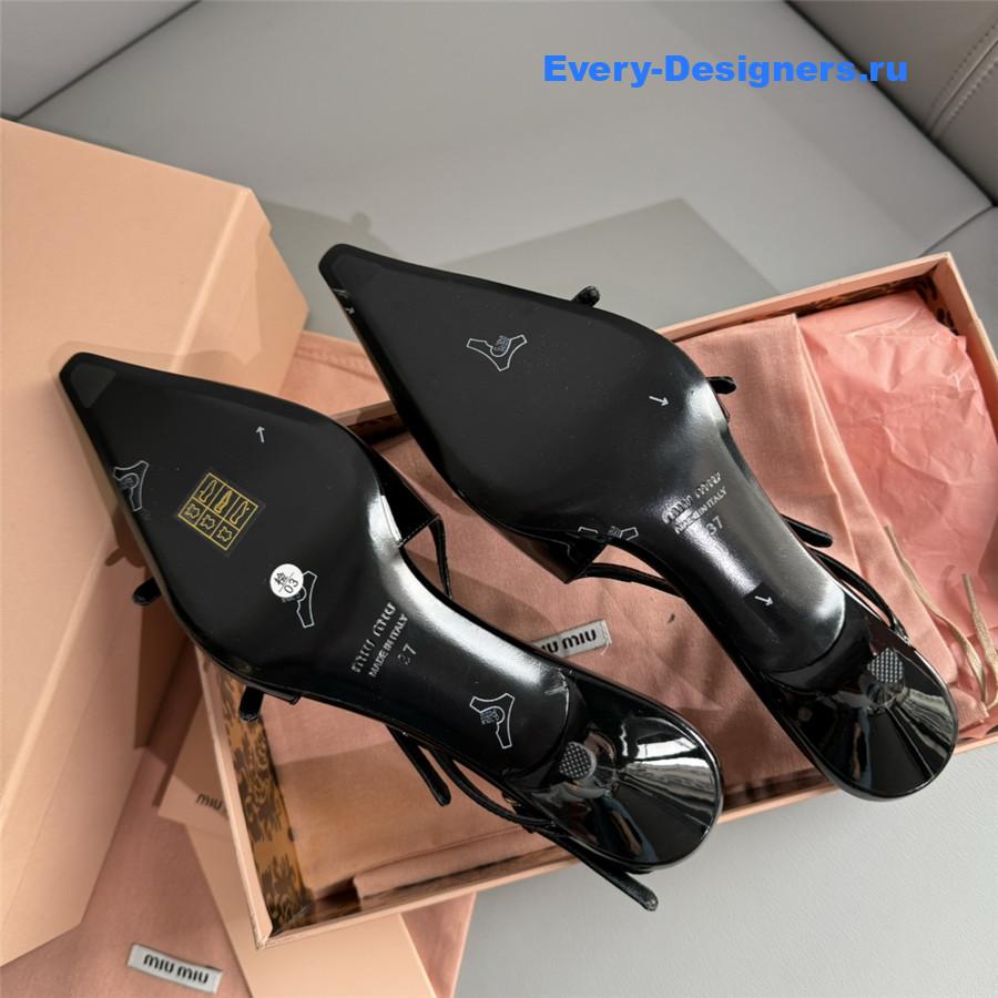 Miu Miu Black Patent Leather Buckles Slingbacks