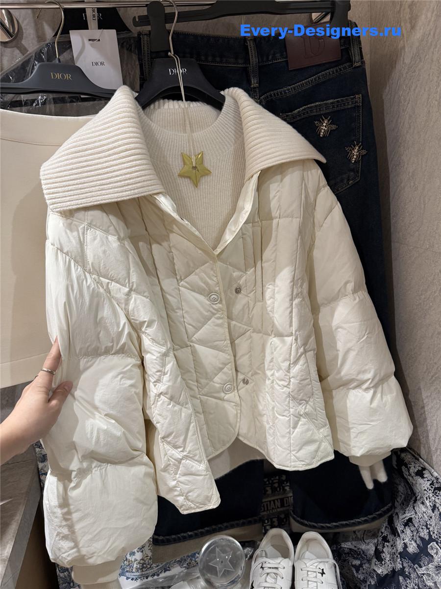 D10r cd white wool collar down jacket