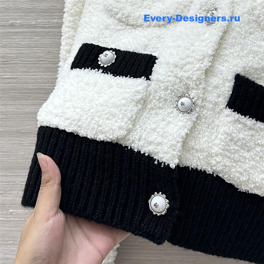 Ch**el coco black white pocket knitted cardigan
