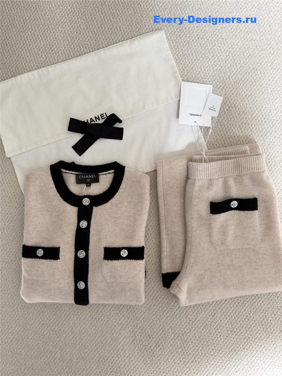 Ch**el soft textured knitted wide-leg pants