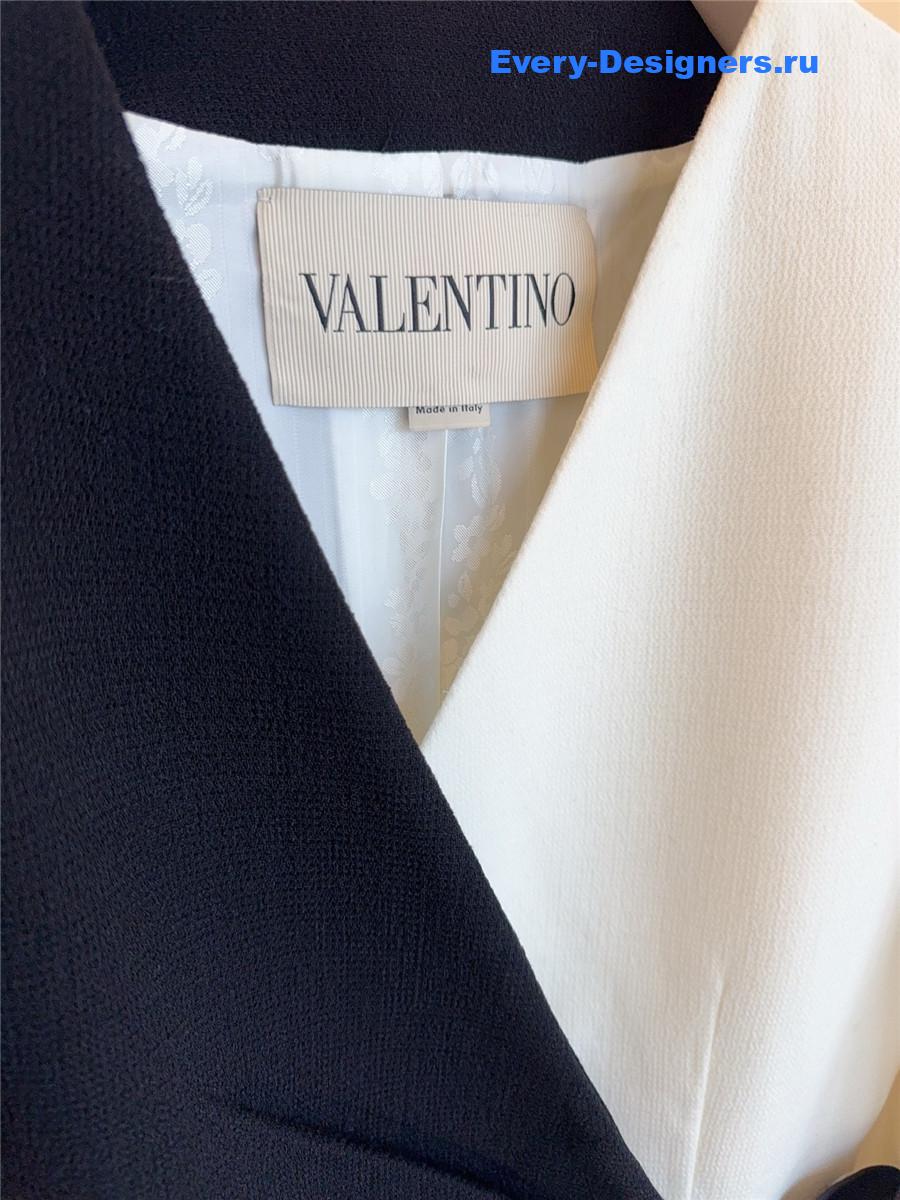 Va1e*ntin0 garavani bow-embellishment blazer