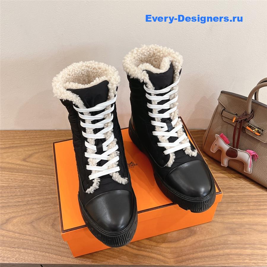 H**me5 black fresh ankle boot