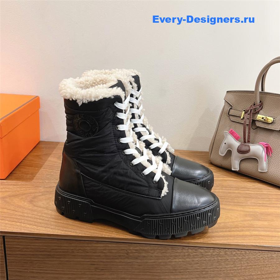 H**me5 black fresh ankle boot