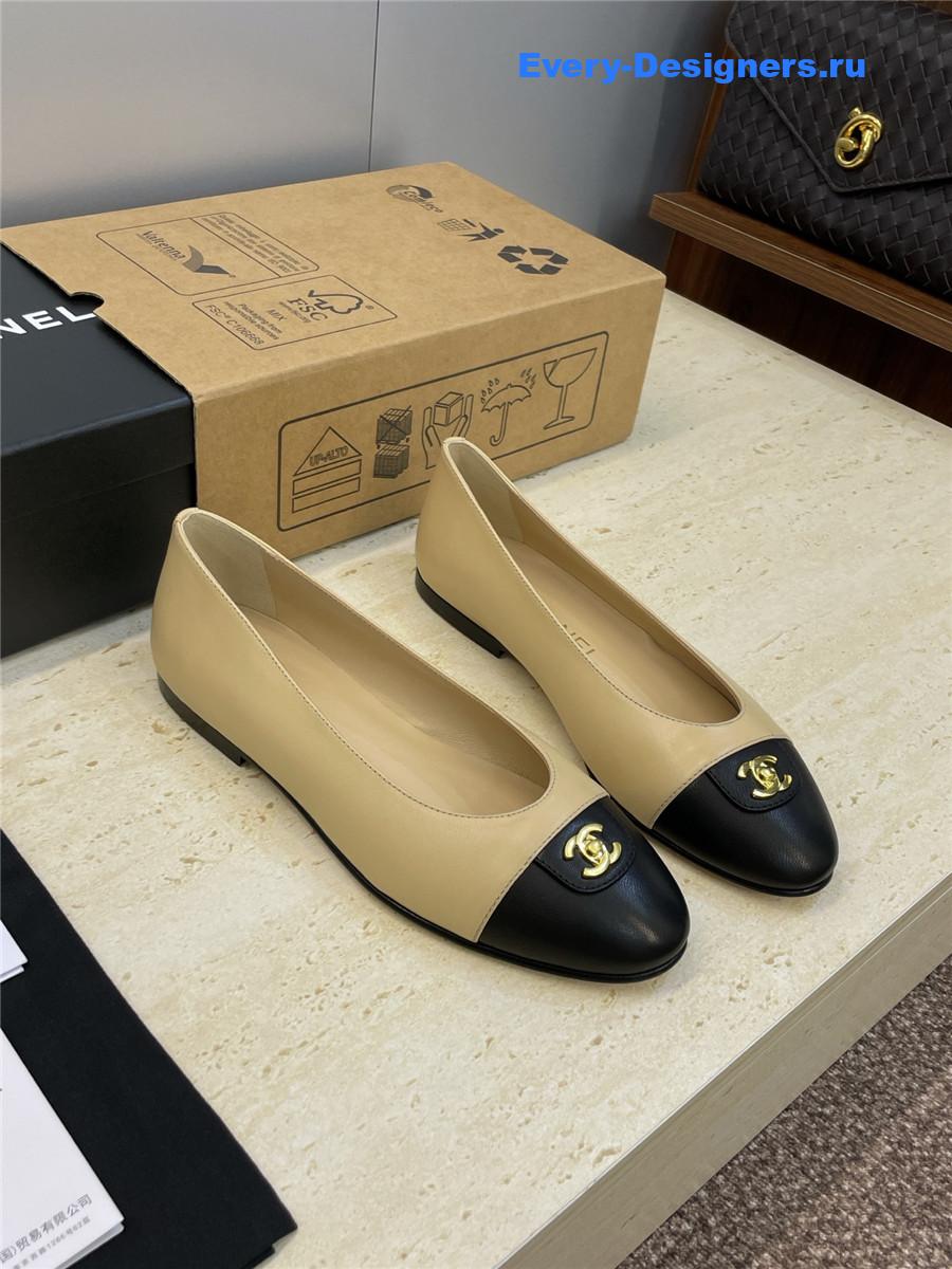 Ch**el beige lambskin ballet flats