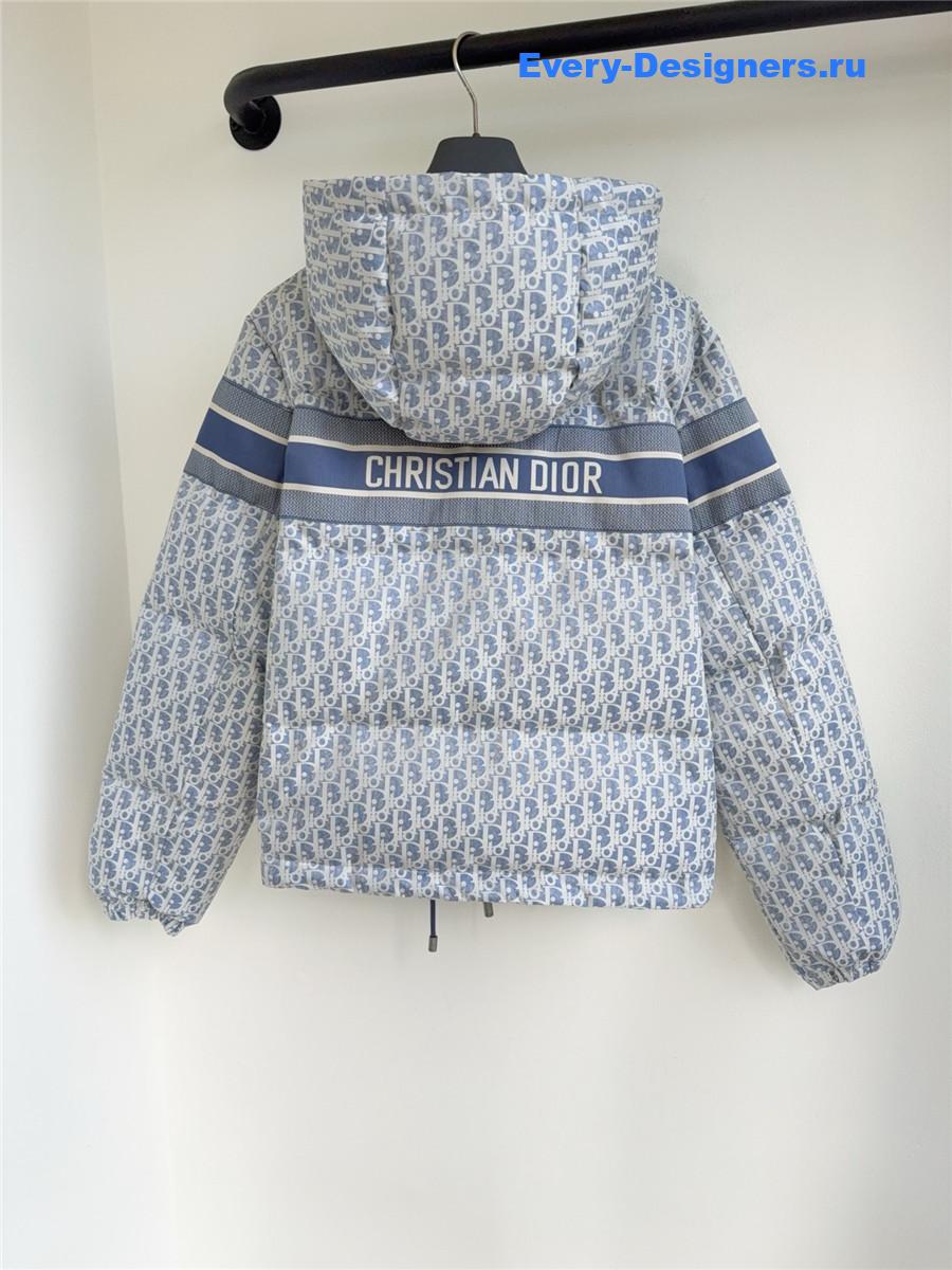 D10ralps cropped puffer hood jacket