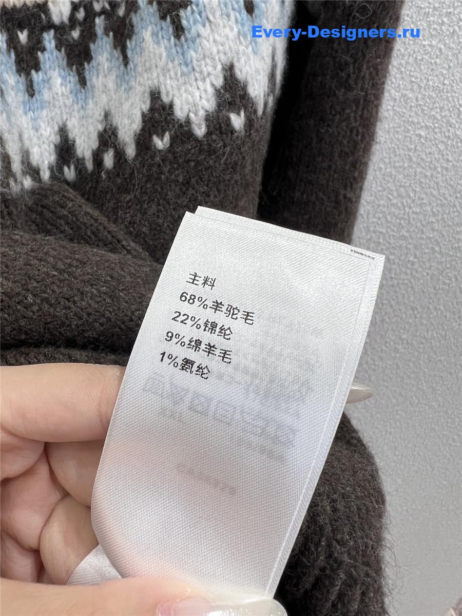 l0vis Vvtt0n graphic signature knit pullover