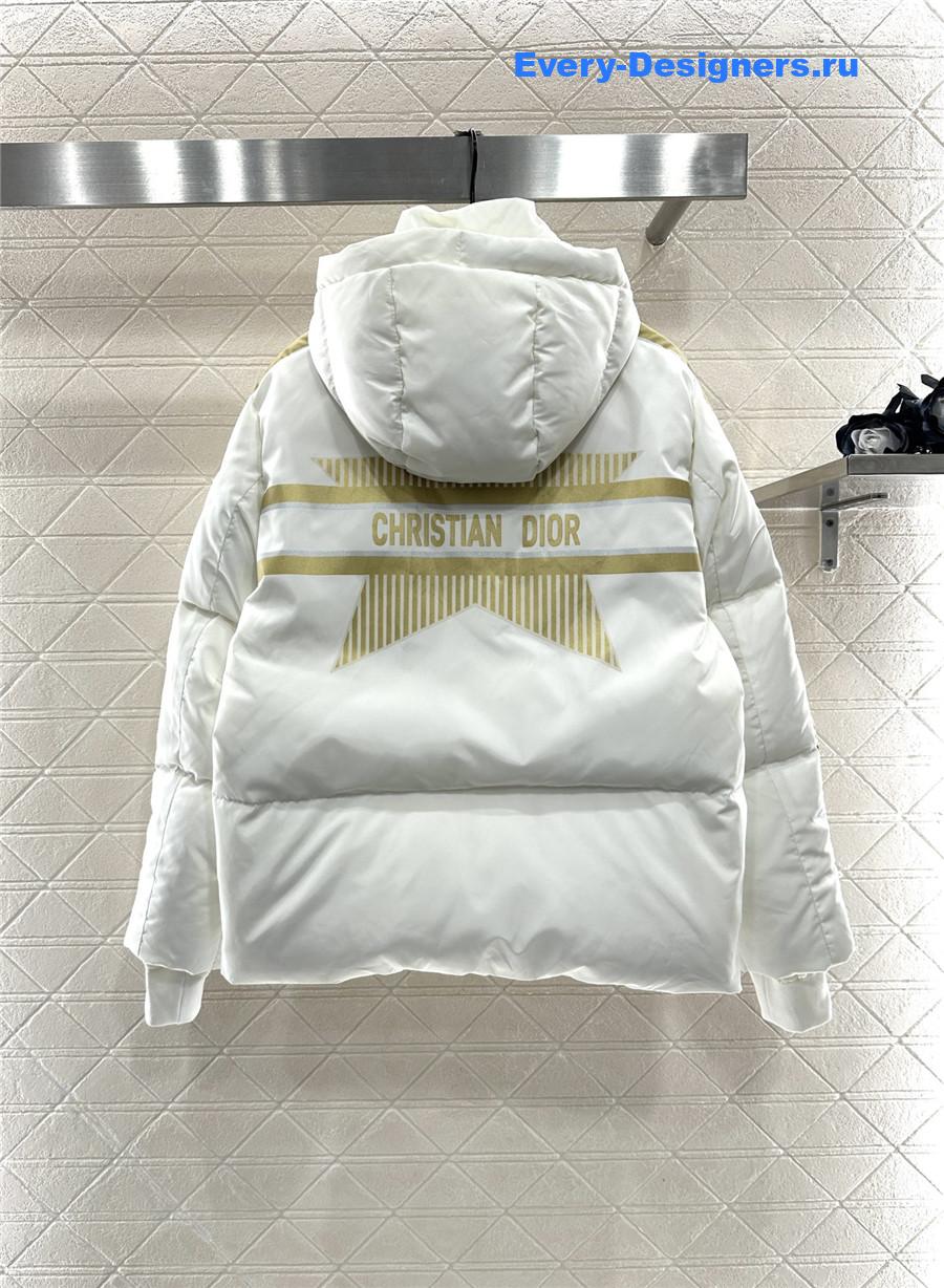 D10r hooded star down jacket