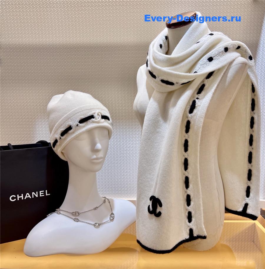 Ch**el white cashmere hat and scarf set