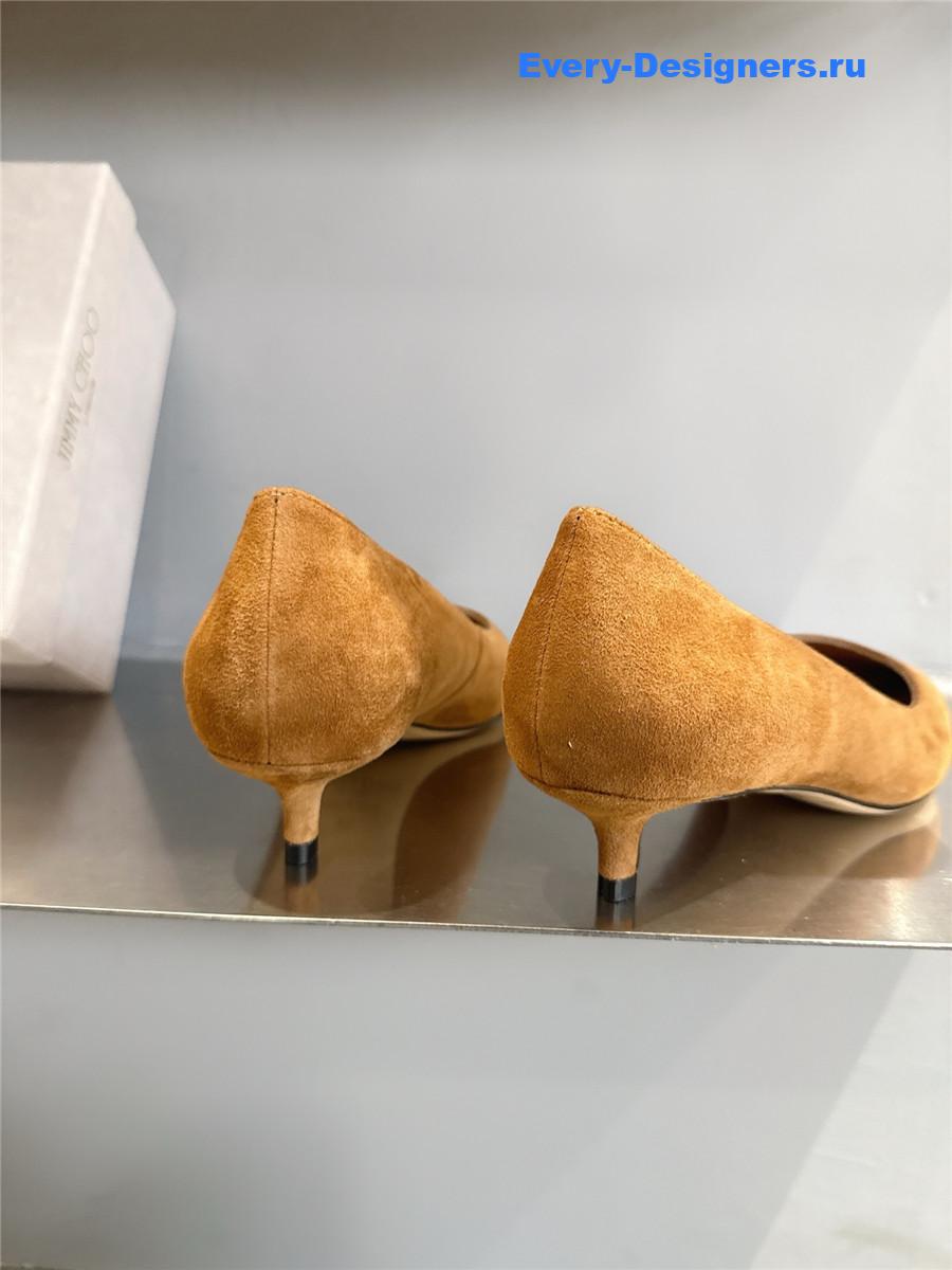 J1m*y Ch00 tan/beige pumps