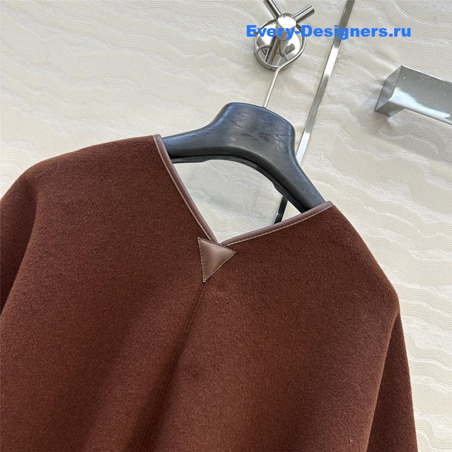 H**me5 brown kelly cashmere cape
