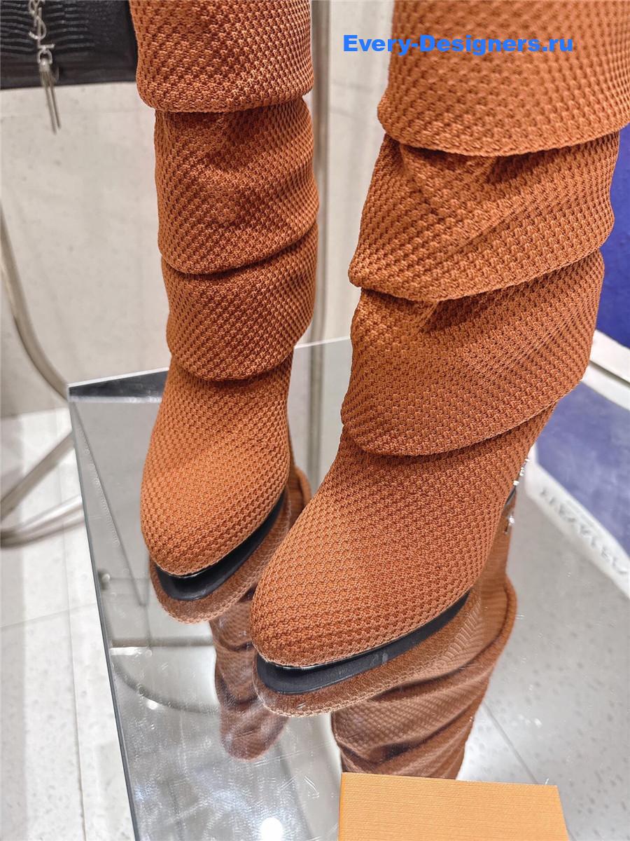 l0vis Vvtt0n camel summer mid wedge boot