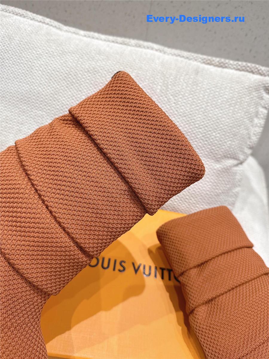 l0vis Vvtt0n camel summer mid wedge boot