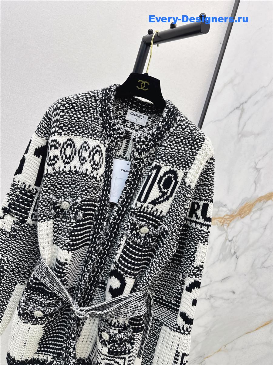 Ch**el coco black white knit cardigan