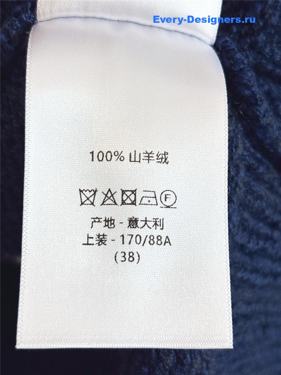 D10ralps navy turtleneck cashmere sweater