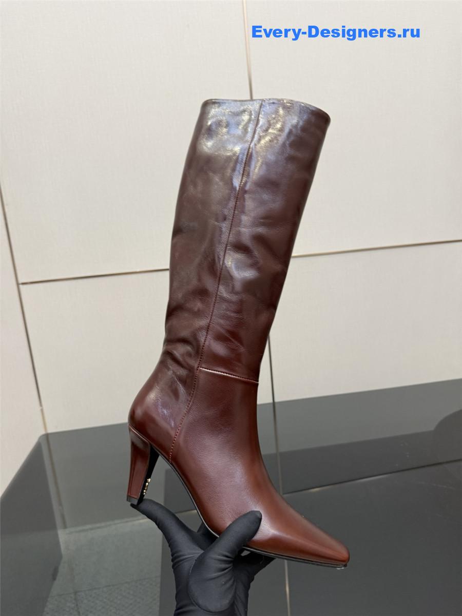 Sa1nt Lau*nt brown knee-high boots